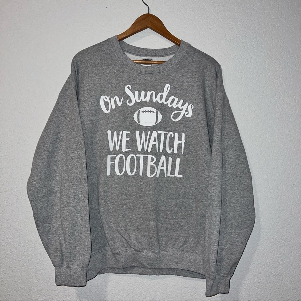 Gildan Gray Football Sweatshirt Casual Crewneck‎